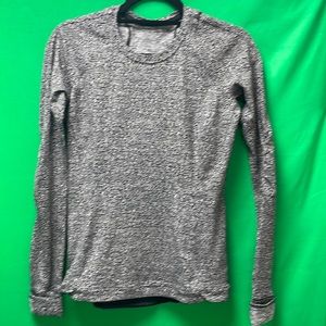 LuLulemon multi black pullover casual cotton shirt with long sleeves